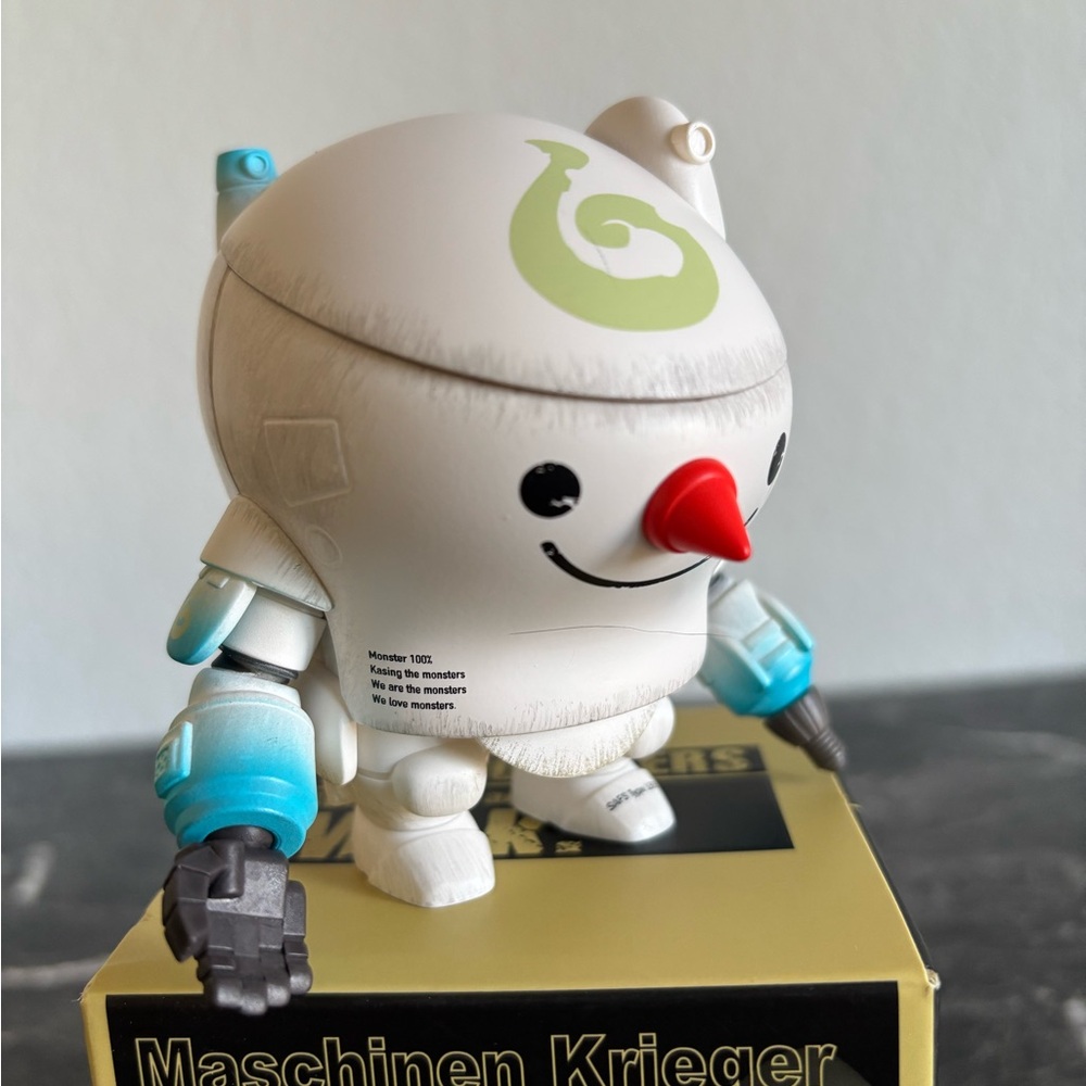 The Monsters x Kow Yokoyama Ma.K - Confirmed S.A.F.S Snowman